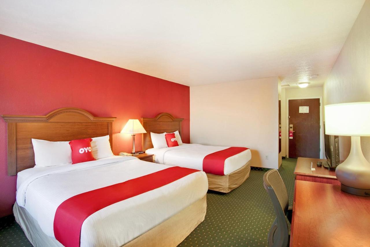 Oyo Hotel Spokane North Habitación foto